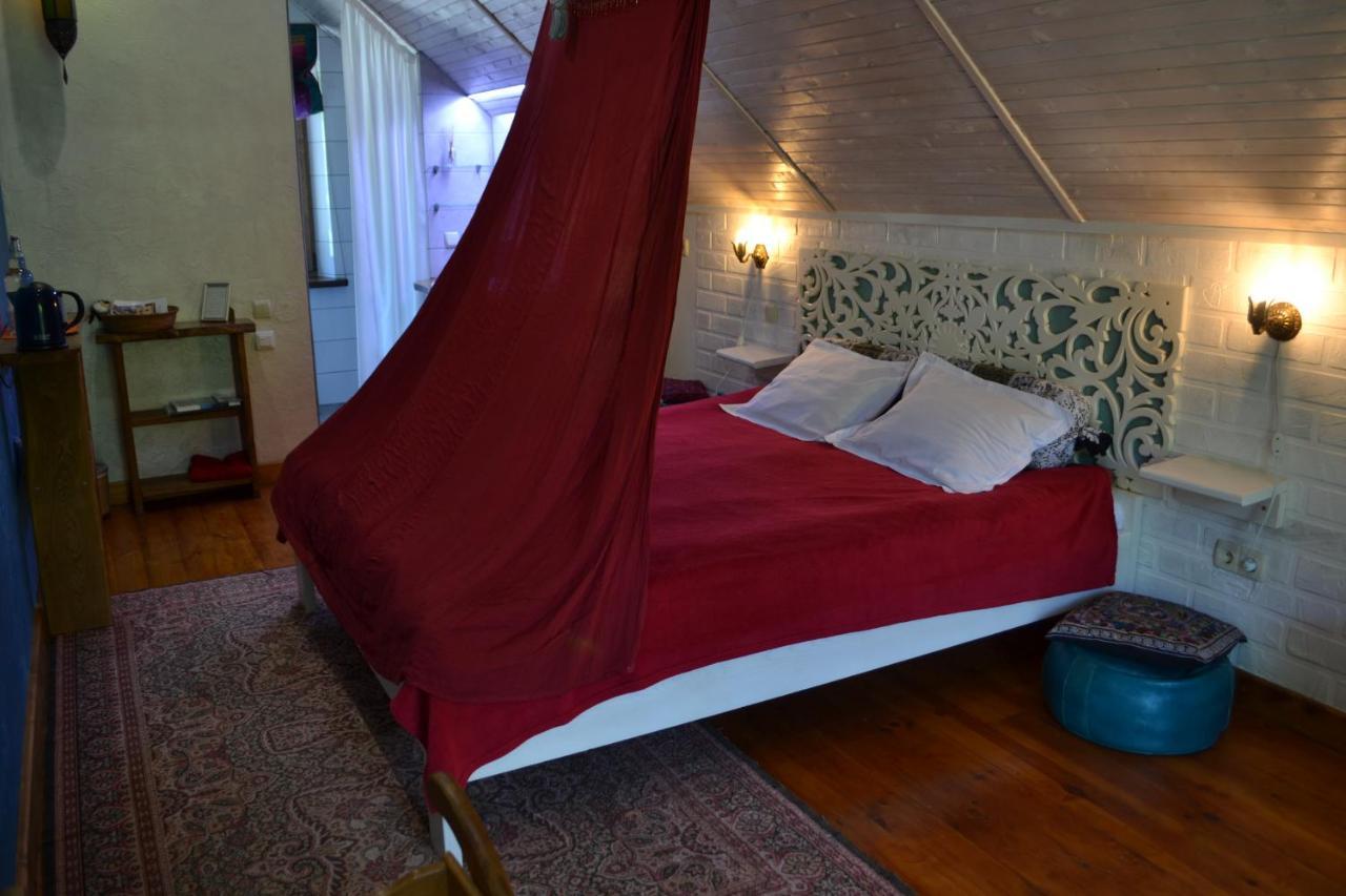 Romantic Guest House Kamianets-Podilskyi Εξωτερικό φωτογραφία