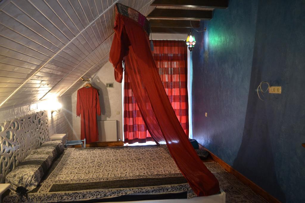 Romantic Guest House Kamianets-Podilskyi Εξωτερικό φωτογραφία