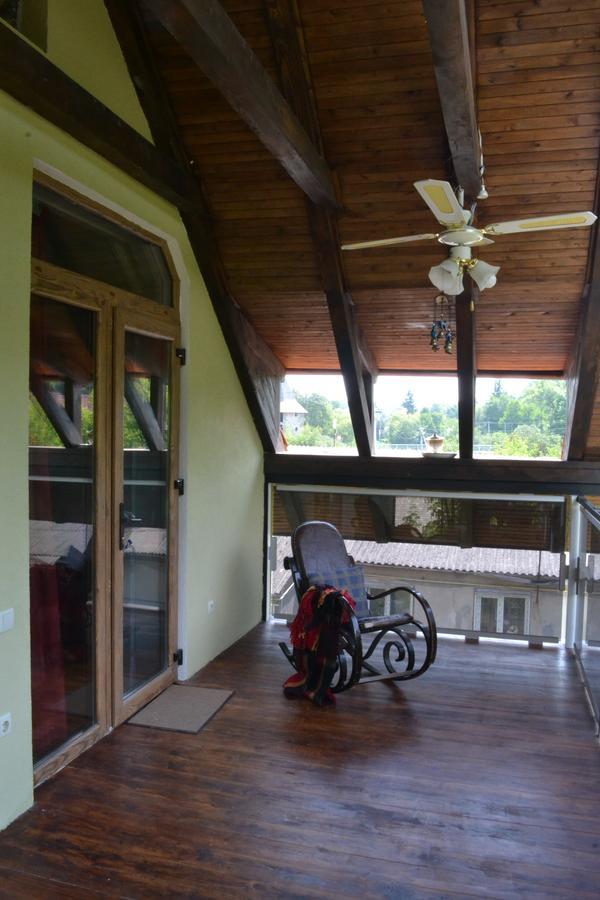 Romantic Guest House Kamianets-Podilskyi Εξωτερικό φωτογραφία