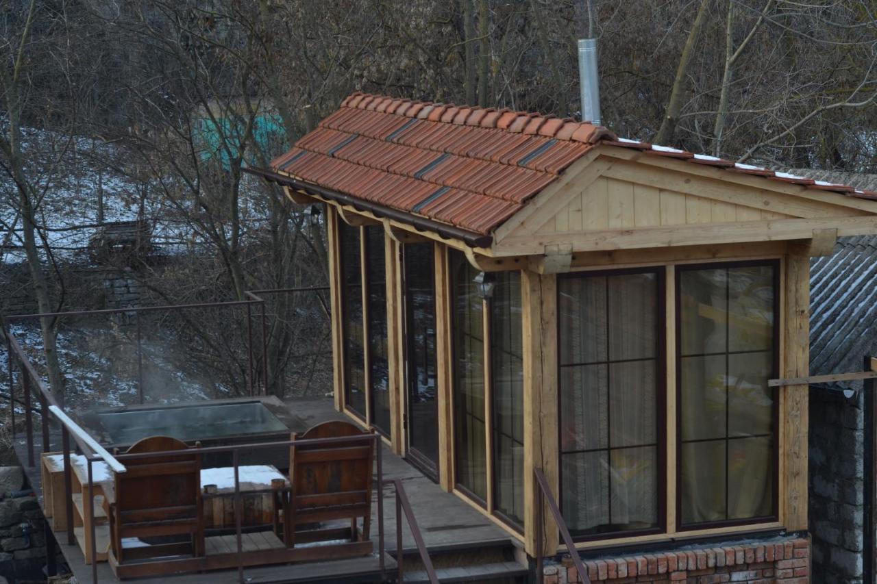 Romantic Guest House Kamianets-Podilskyi Εξωτερικό φωτογραφία